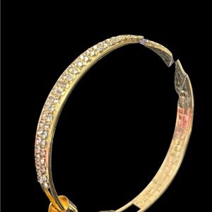 Elegant Gold and rhinestone Women's Bracelet